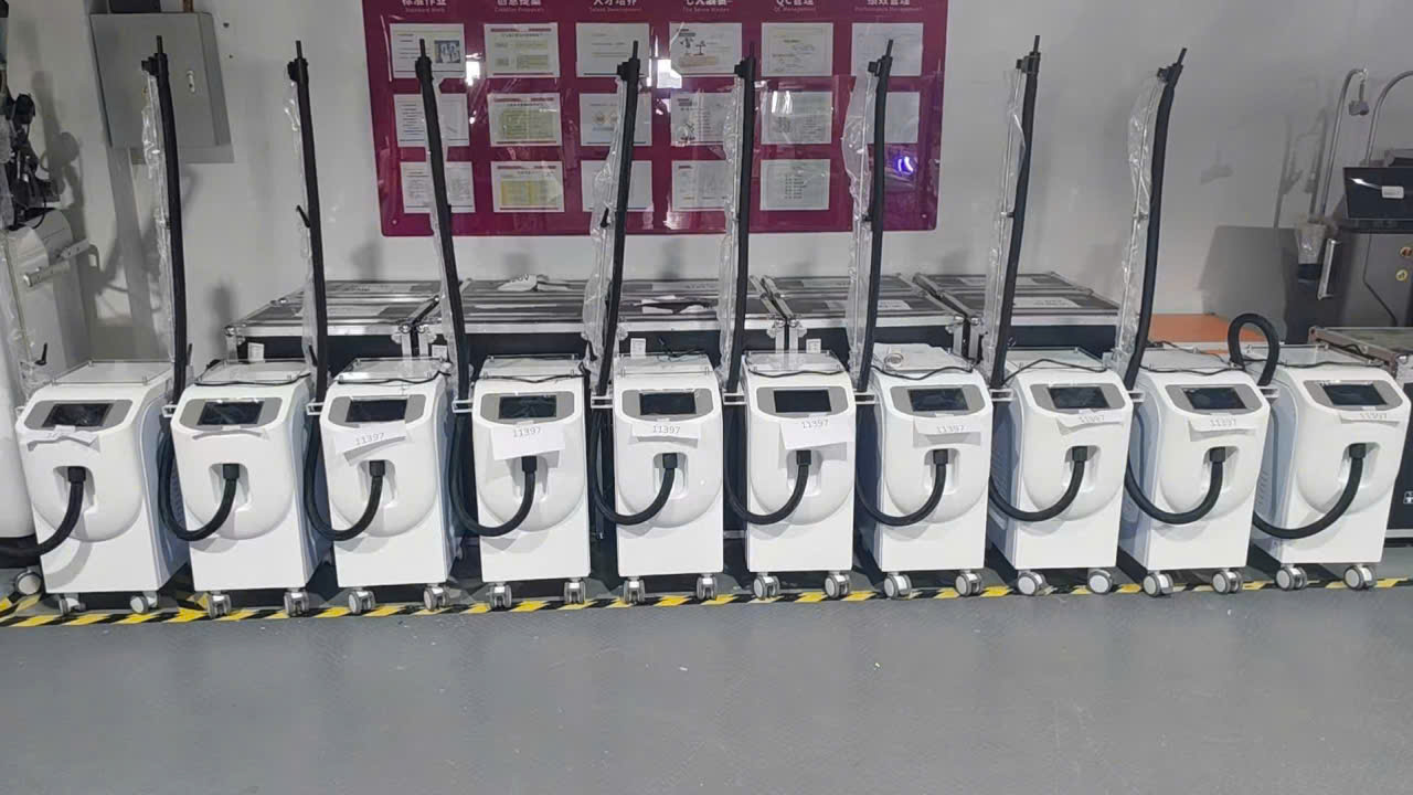 Máy Thổi Lạnh Hỗ Trợ Gì Khi Thực Hiện Laser Thẩm Mỹ?